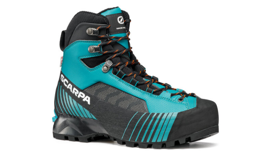 Mountain boots